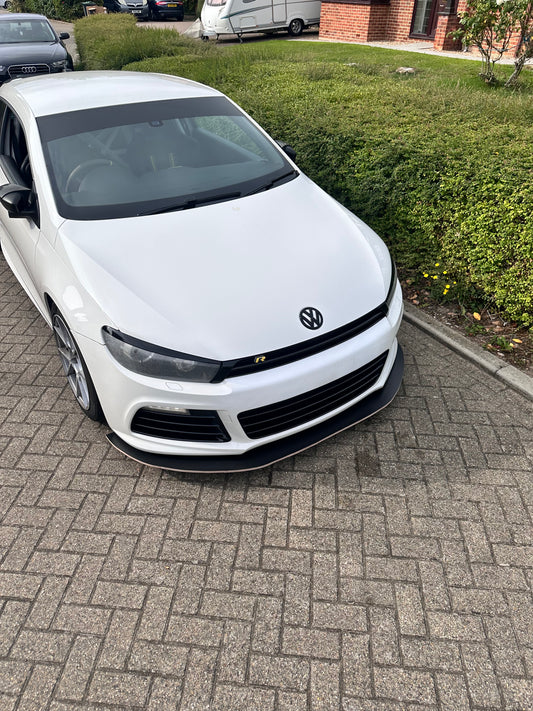 VW Scirocco chassis mount splitter